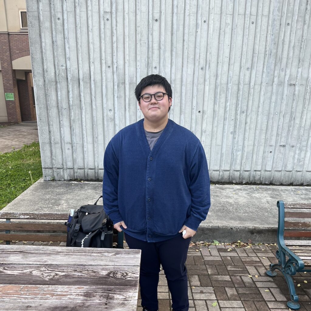 川野コーチ
