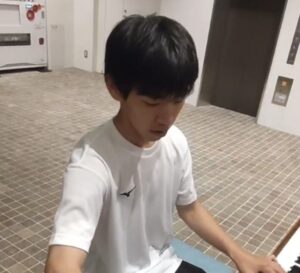 花村コーチ
